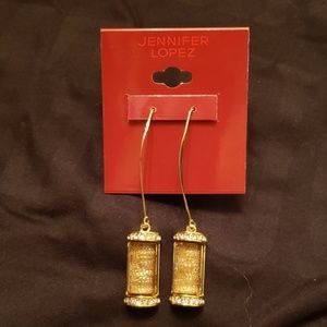 Fancy Jlo Earings buy 2 for $15 plus $4.99 shippin